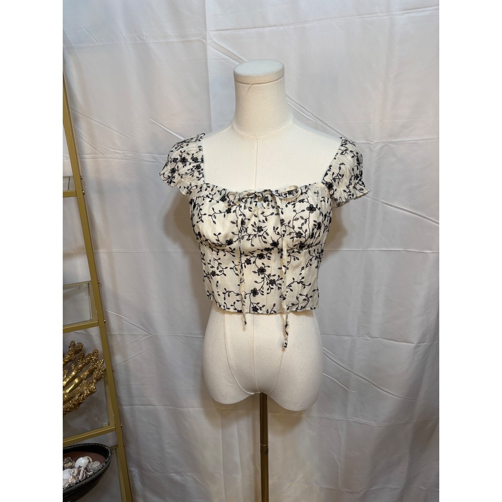Cider White Black Floral Embroidered Milkmaid Crop Top Puff Sleeve Cottagecore L